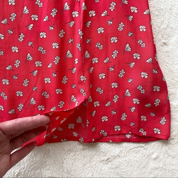 Bridgerton Sanctuary Cilia red floral square neckline smocked puff sleeves - Picture 8 of 13